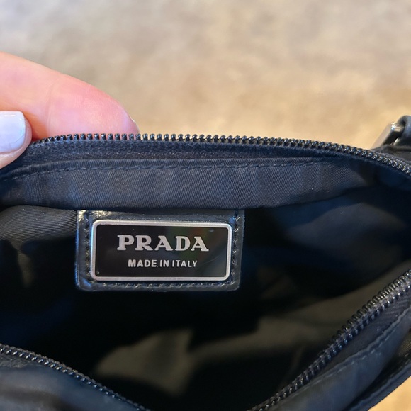 Prada - Authentic - Nylon/Canvas Messenger Crossbody -black - Picture 7 of 14